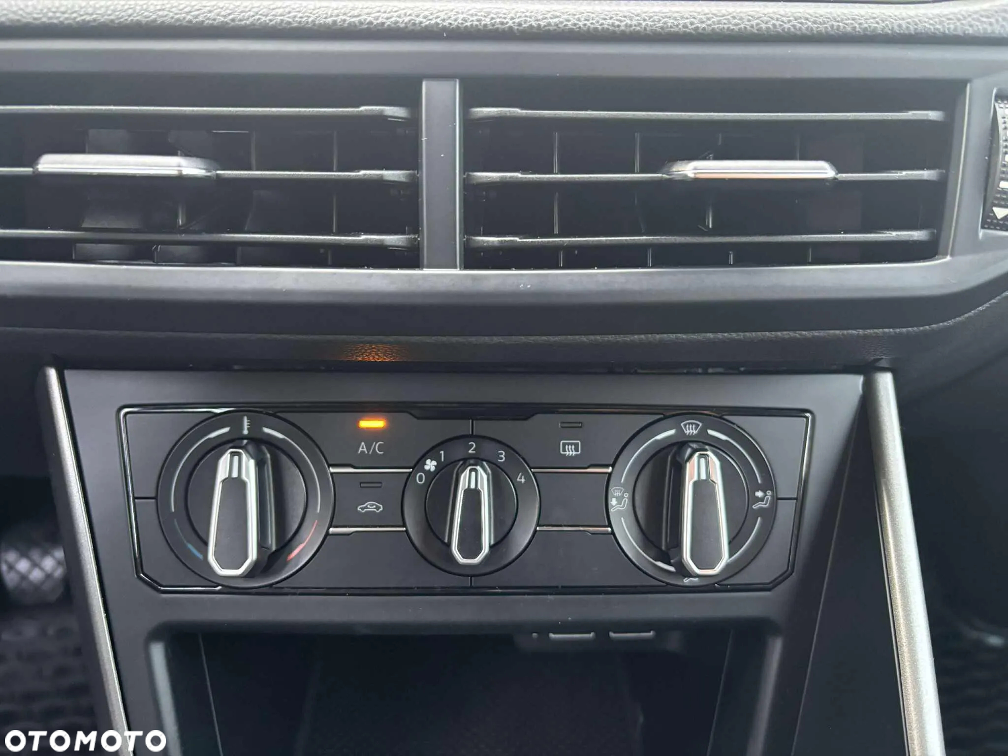 Volkswagen Polo 1.6 TDI SCR Beats - 7