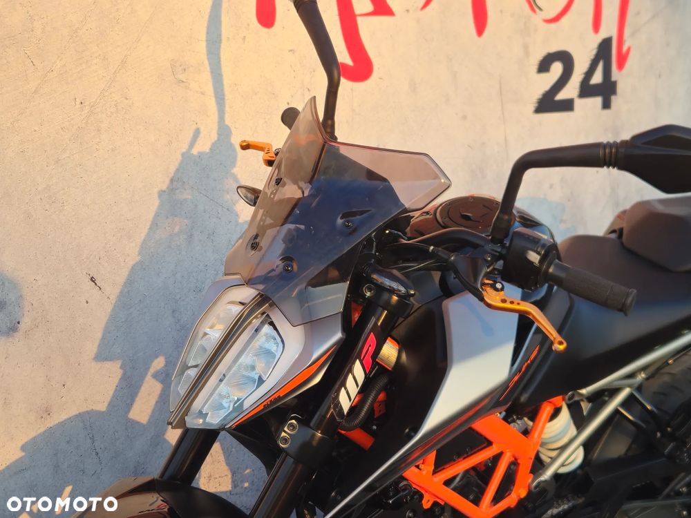 KTM Duke - 25