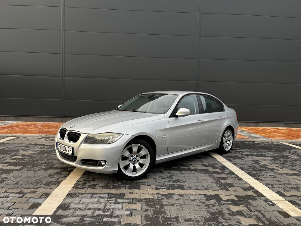 BMW Seria 3 320i Edition Lifestyle