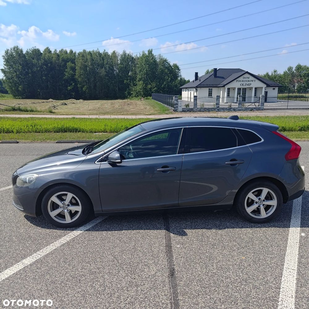 Volvo V40 D2 - 5