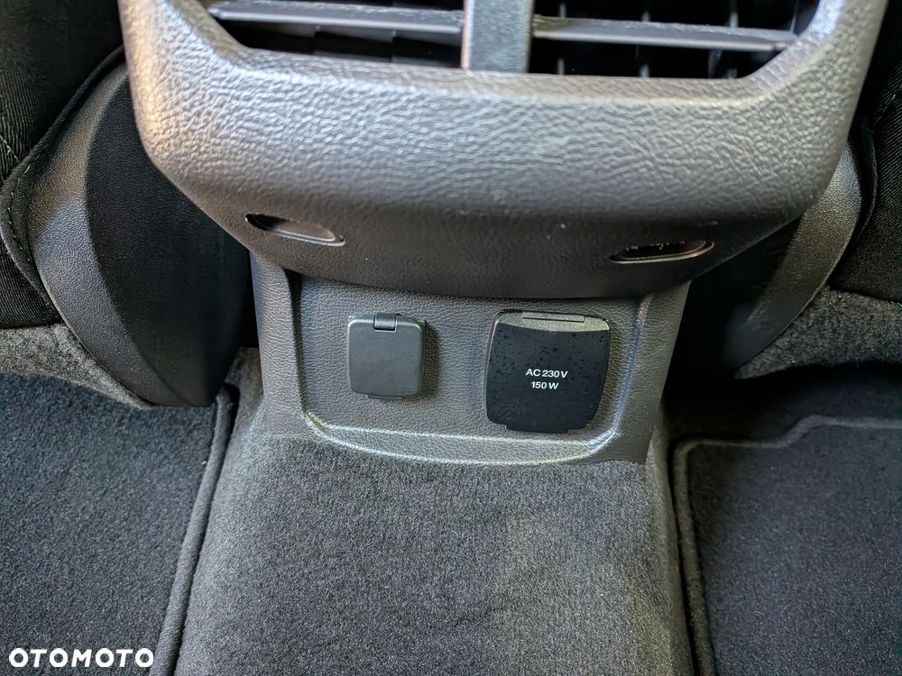 Ford Mondeo - 17
