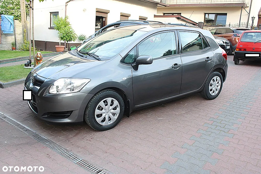 Toyota Auris 1.4 VVT-i Luna - 8