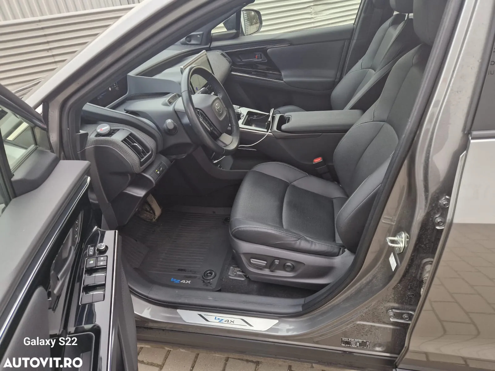 Toyota BZ4X 150 KW FWD (4x2) Luxury - 8