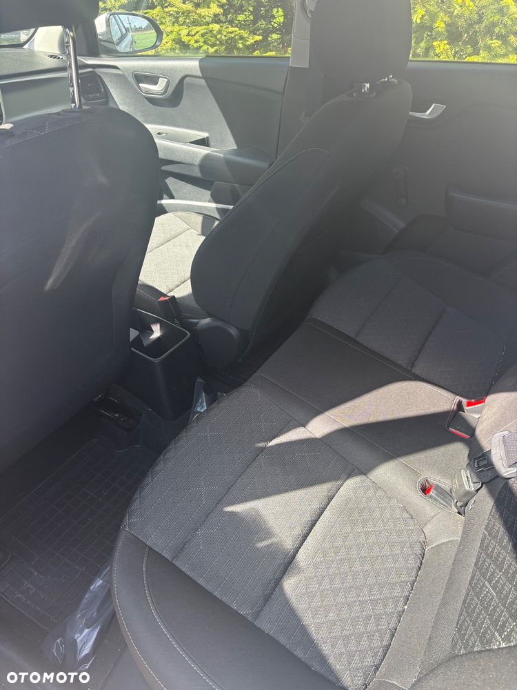 Kia Rio 1.2 M - 4