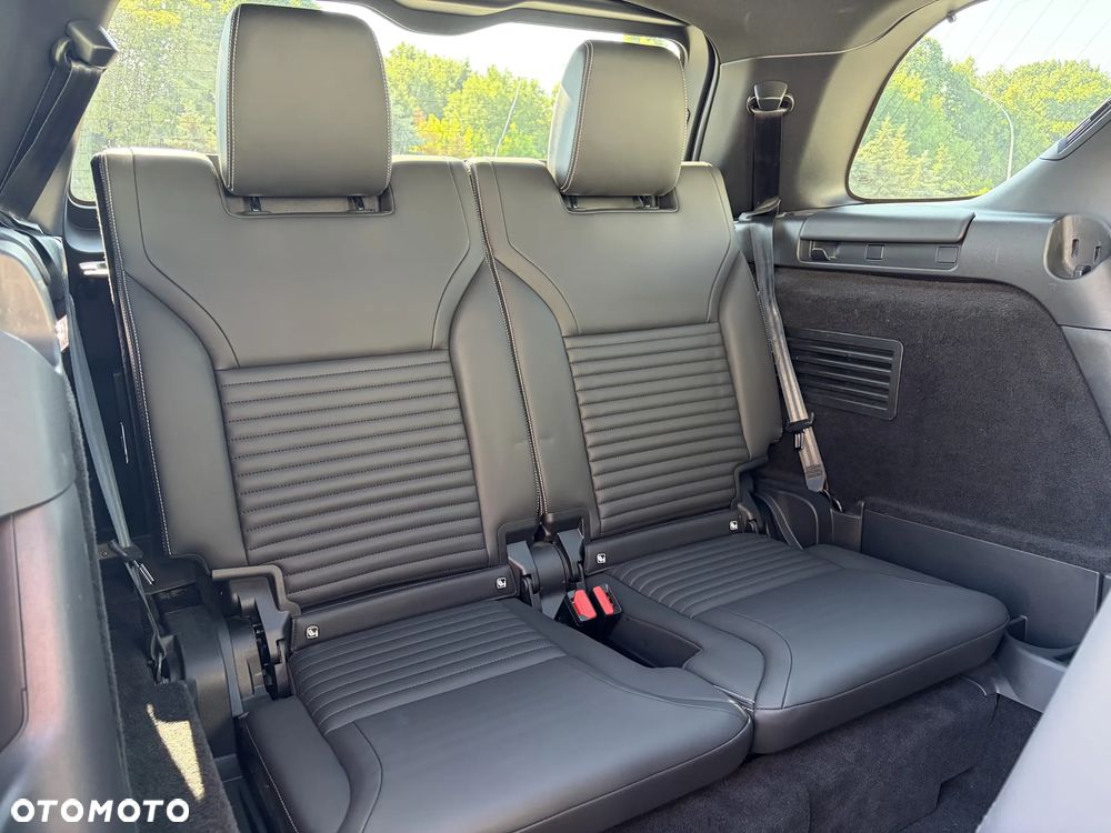Land Rover Discovery 3.0 D250 mHEV R-Dynamic HSE - 18