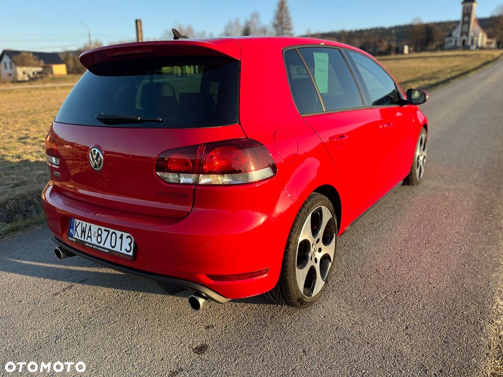 Volkswagen Golf 2.0 GTI - 5