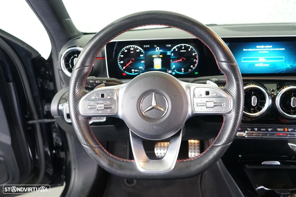 Mercedes-Benz A 200 AMG Line Aut. - 21