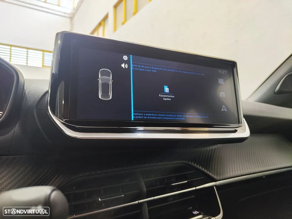Peugeot 2008 1.2 PureTech Style - 18