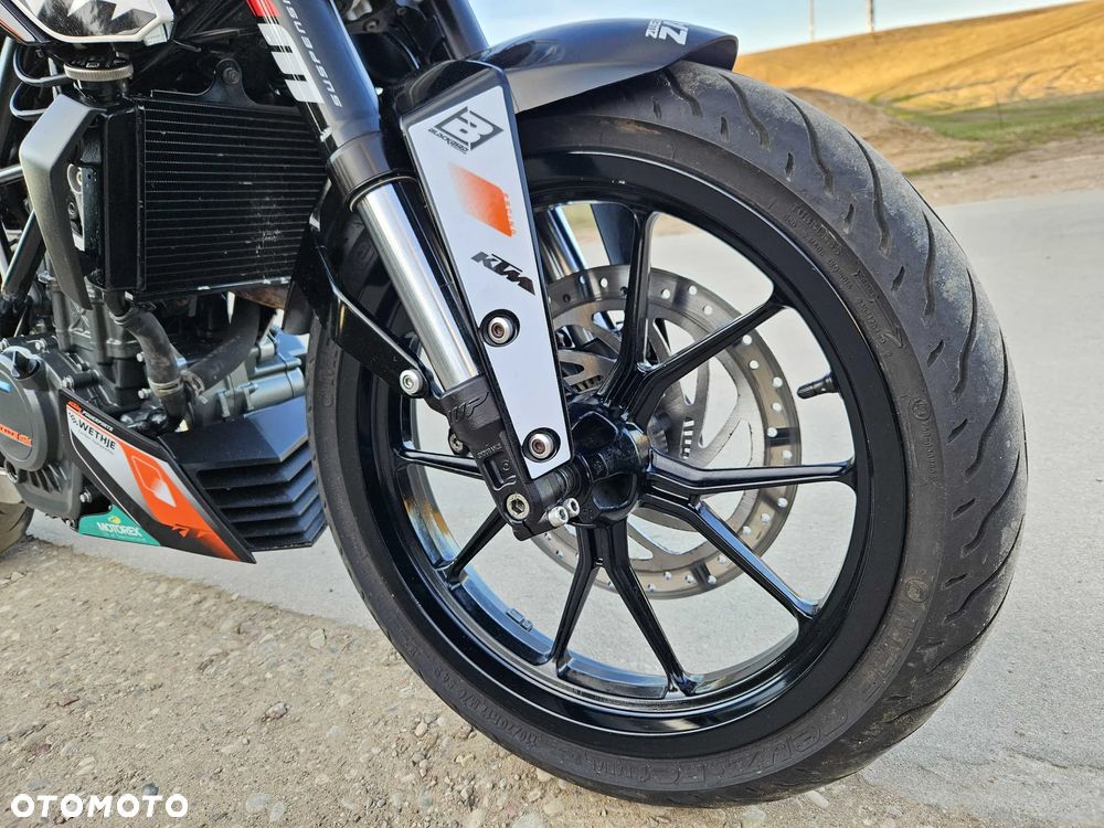 KTM Duke - 14