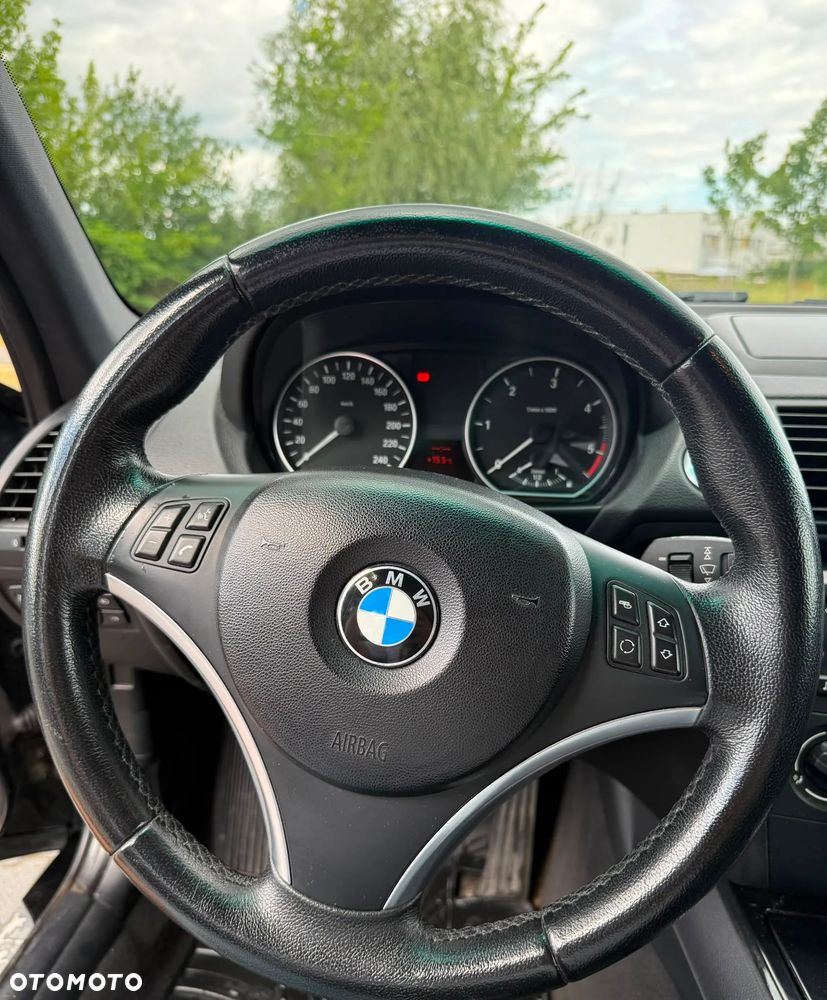 BMW Seria 1 116d - 5