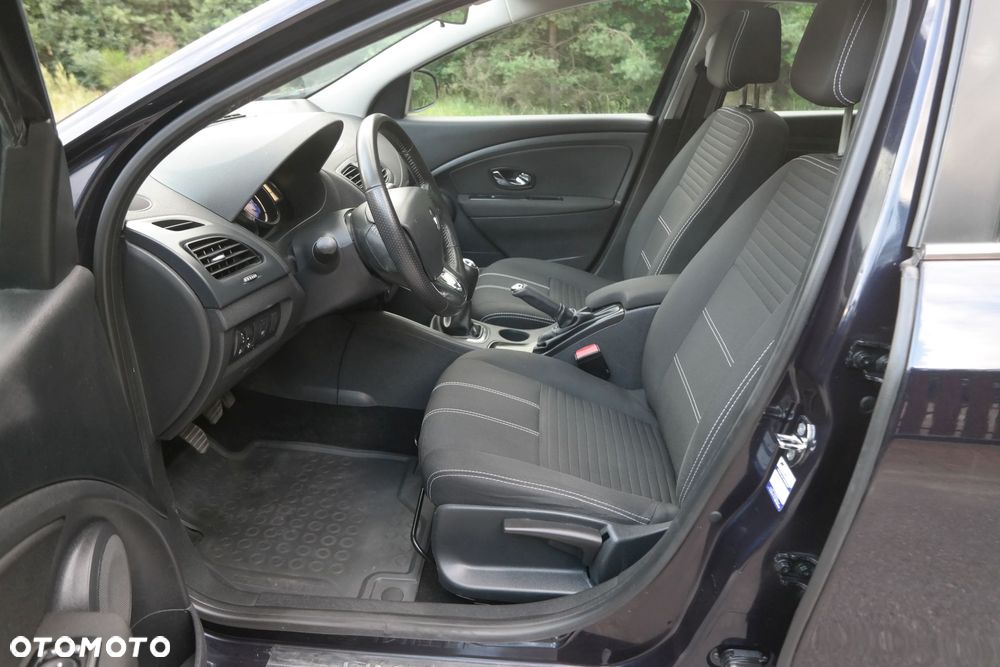 Renault Fluence - 10