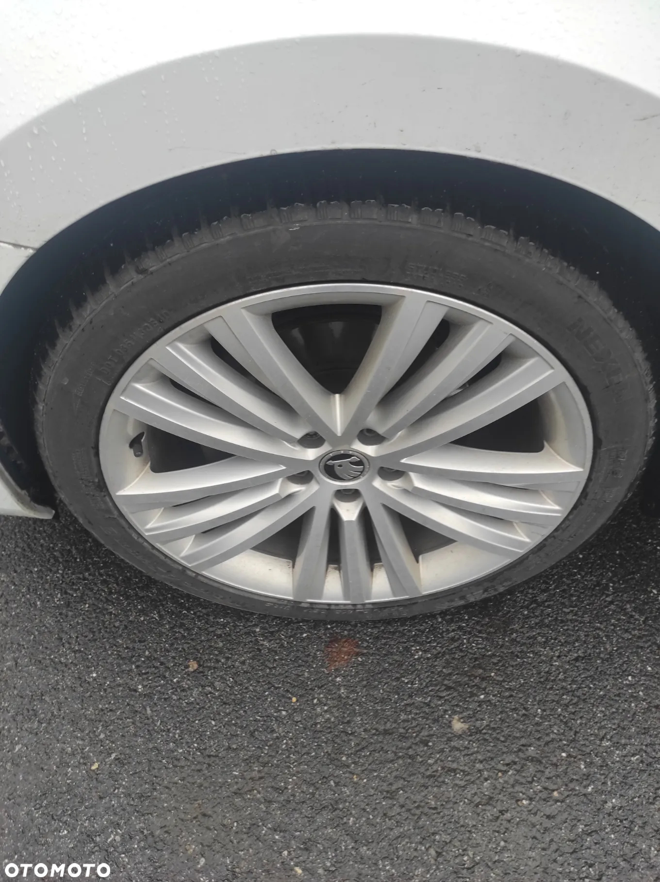 Skoda Superb 2.0 TDI Active DSG - 12