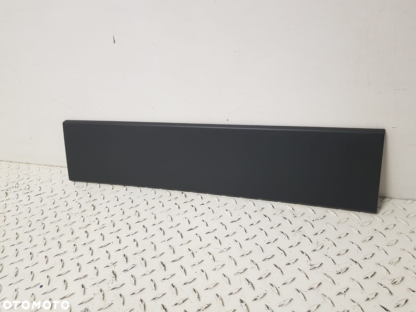 FABRYCZNIE NOWA ORYGINALNA LISTWA DRZWI TYLNYCH PRAWYCH JUMPER  DUCATO BOXER PRAWA TYŁ  735423004 - 3