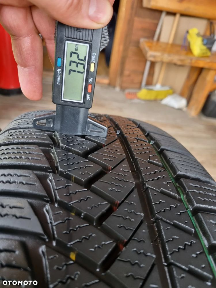 Opony Continental WinterContact TS850P 215/65R16 98H 2016r.4x7,5mm bdb stan - 10