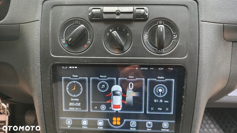 Volkswagen Caddy - 21