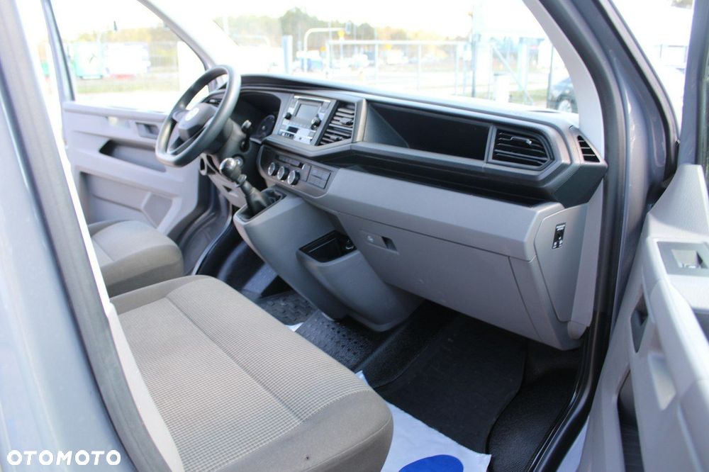 Volkswagen Transporter - 26