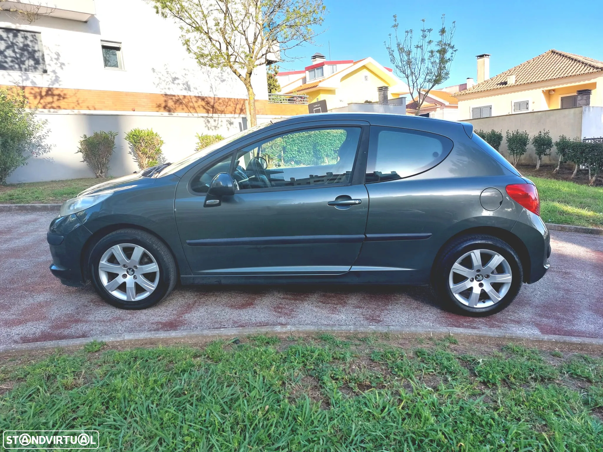 Peugeot 207 1.4 HDi Urban - 3