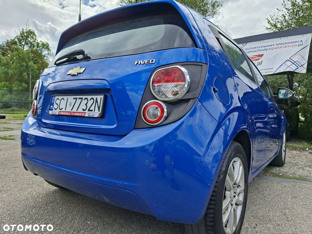 Chevrolet Aveo 1.6 LTZ S/S - 12