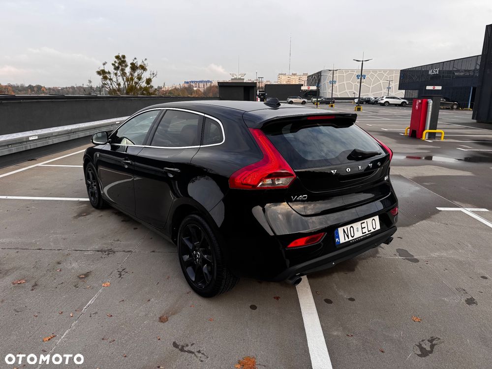 Volvo V40 D3 Drive-E Ocean Race - 3