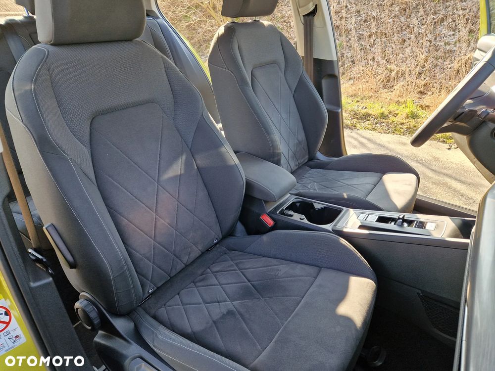 Volkswagen Golf 1.5 TSI BMT Evo IQ Drive DSG - 27