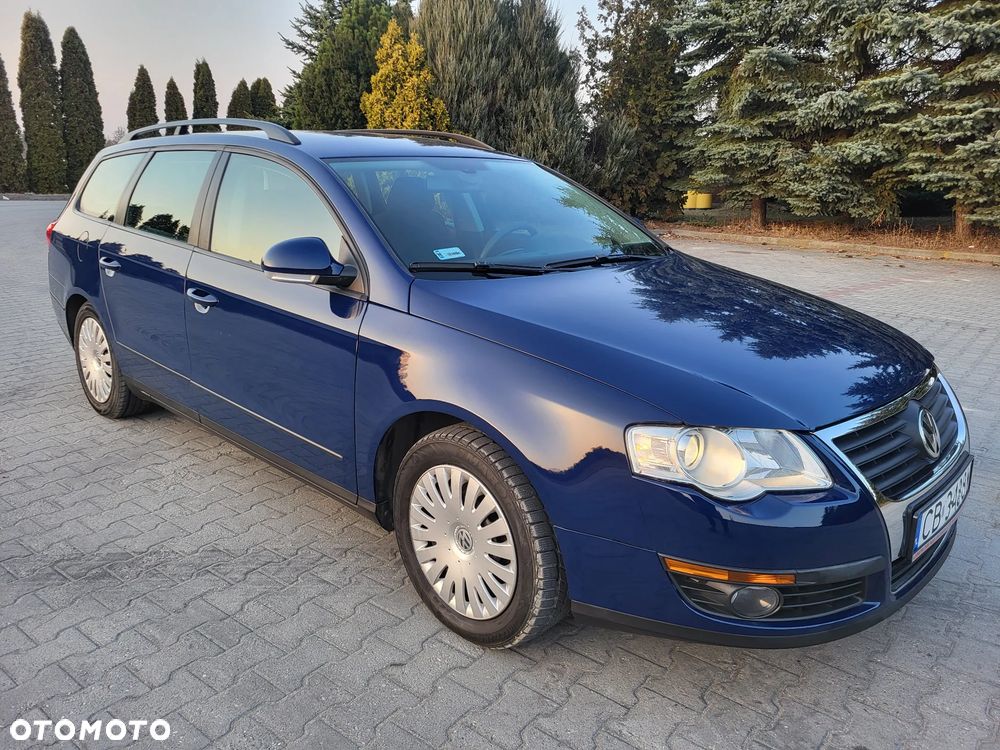 Volkswagen Passat 2.0 TDI Comfortline DSG - 4