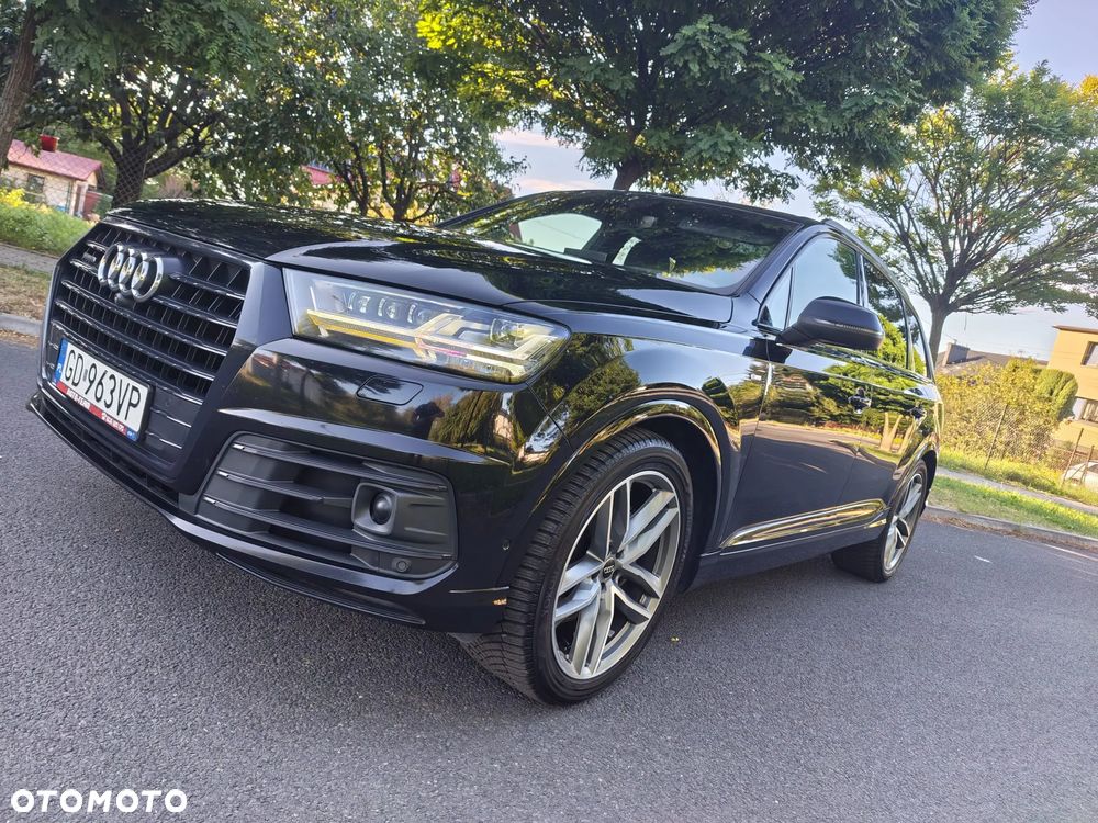 Audi Q7 50 TDI mHEV Quattro Black Edition Tiptr - 12