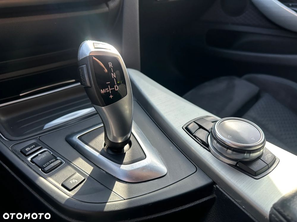 BMW Seria 4 420d xDrive Sport - 26