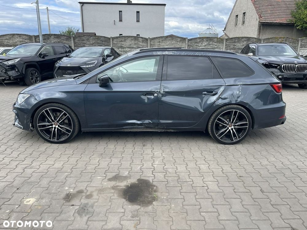 Seat Leon Sportstourer 2.0 TSI 4Drive OPF DSG Cupra - 7
