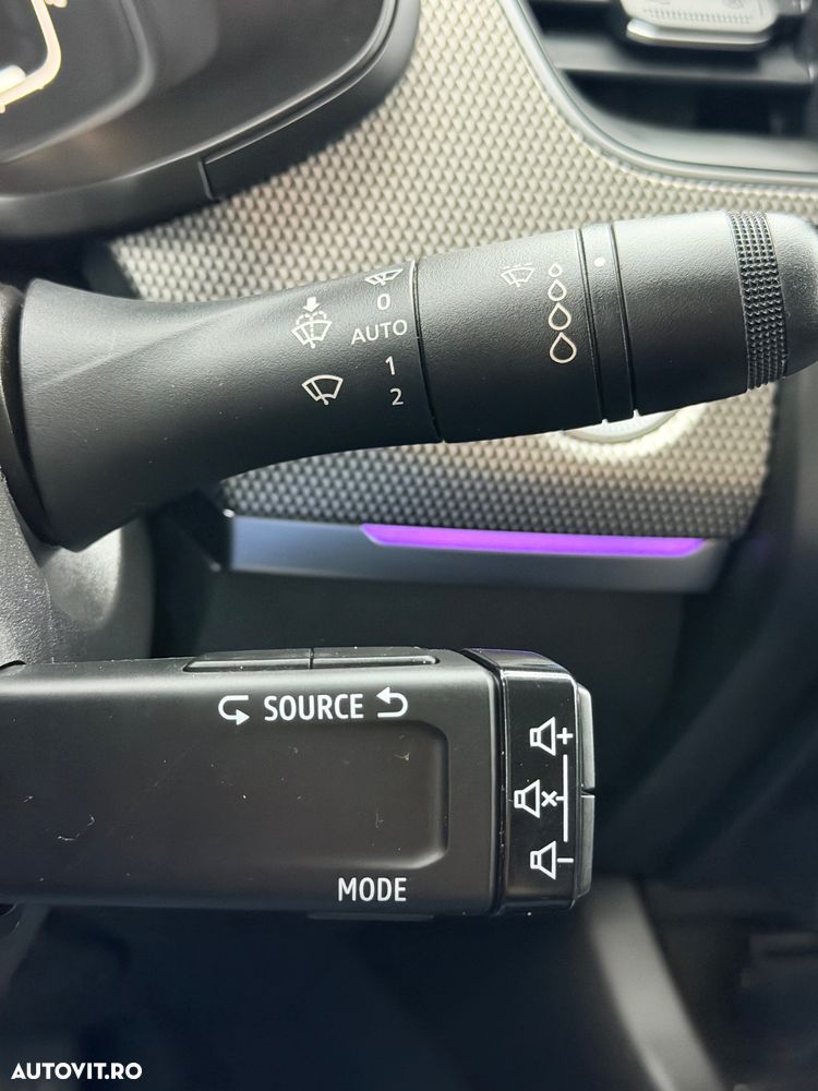 Renault Arkana E-TECH Hybrid Zen - 23