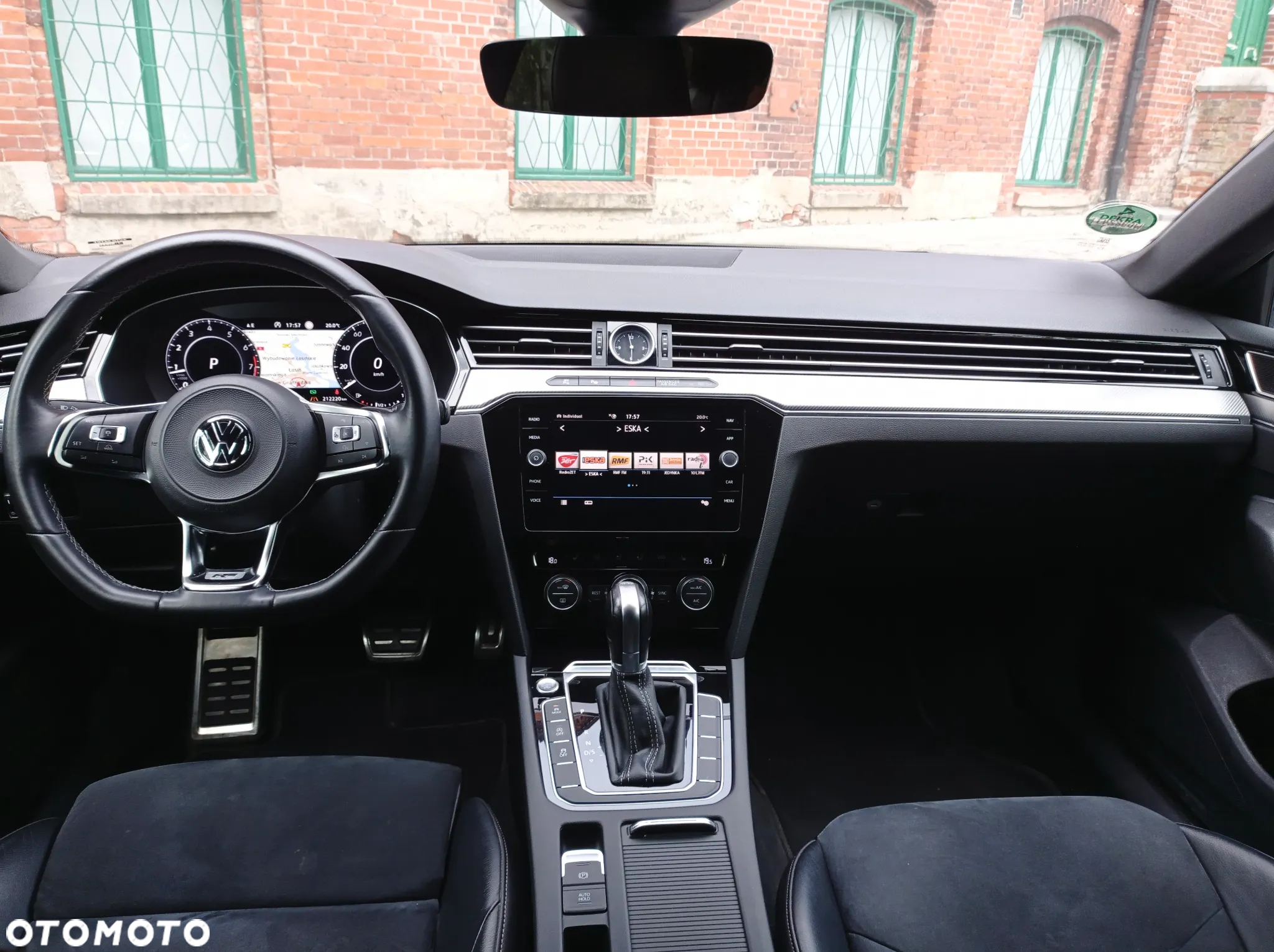 Volkswagen Arteon 2.0 TSI R-Line DSG - 2