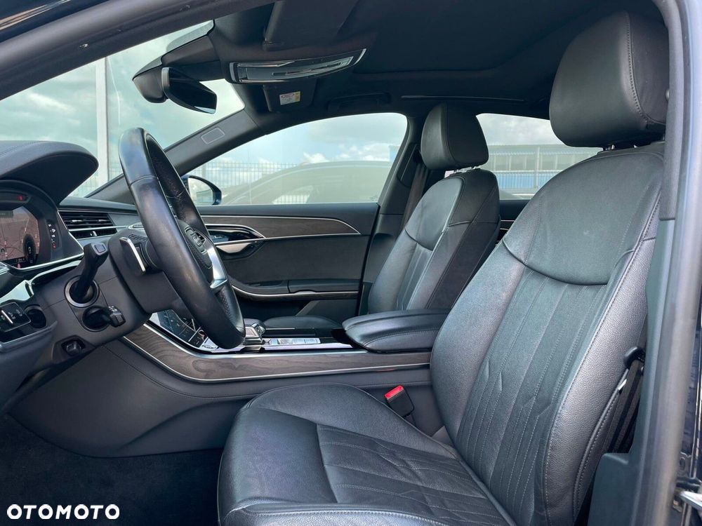 Audi A8 - 23