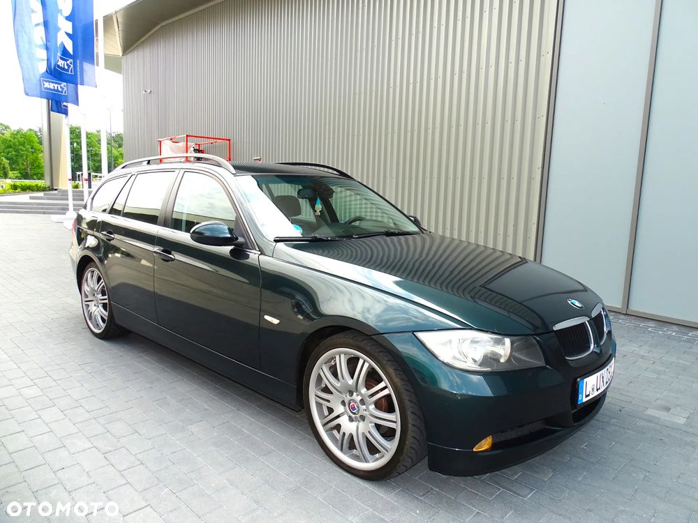 BMW Seria 3 325xi - 21