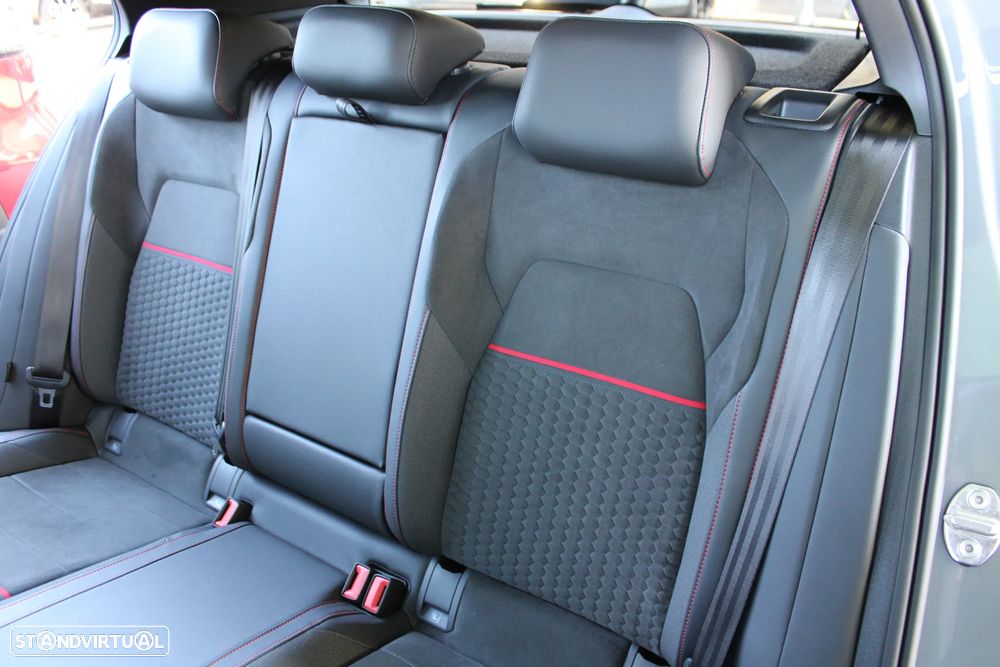 VW Golf 2.0 TSI OPF DSG GTI Clubsport - 47