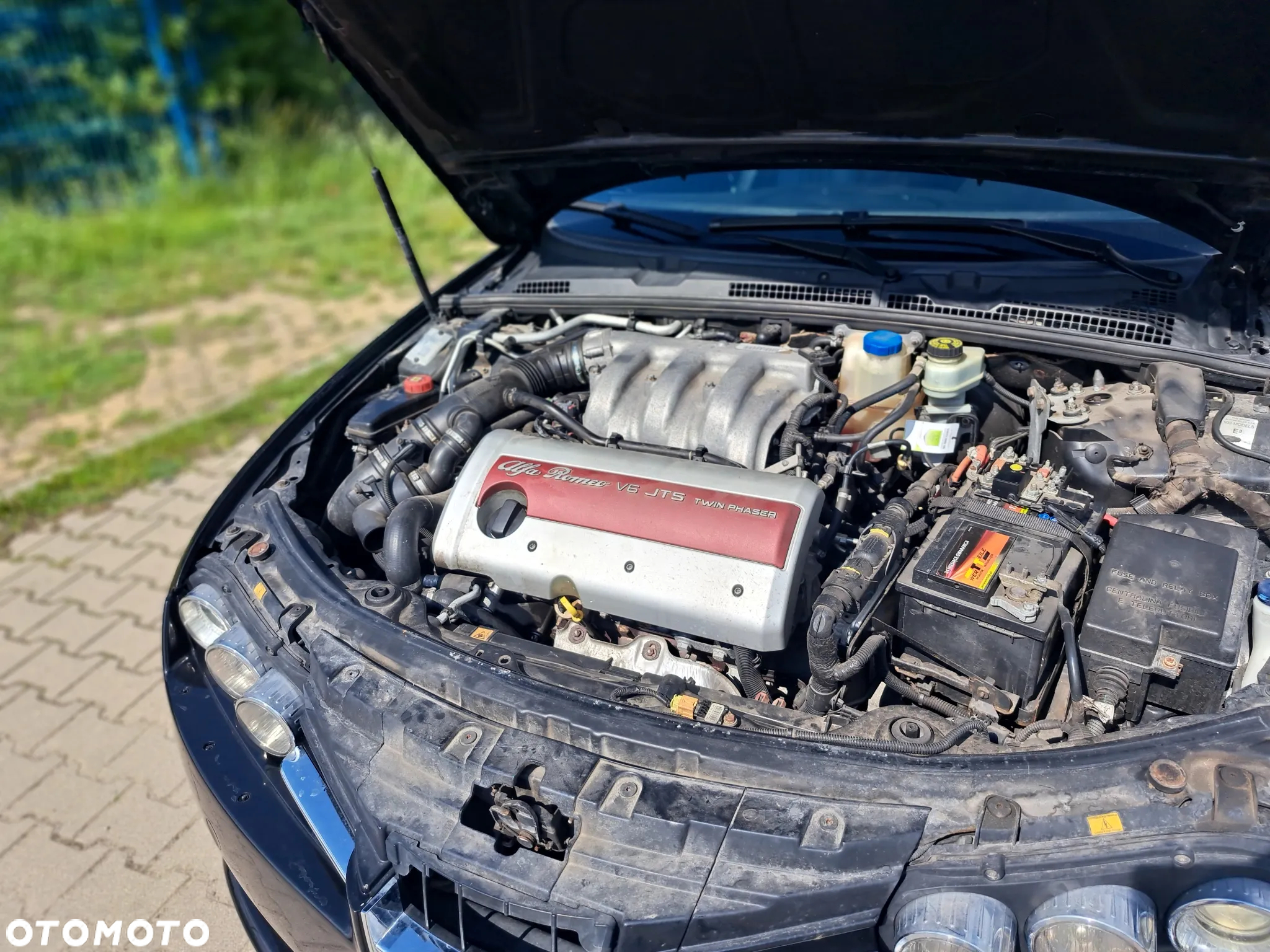 Alfa Romeo 159 3.2JTS 4x2 ti - 12