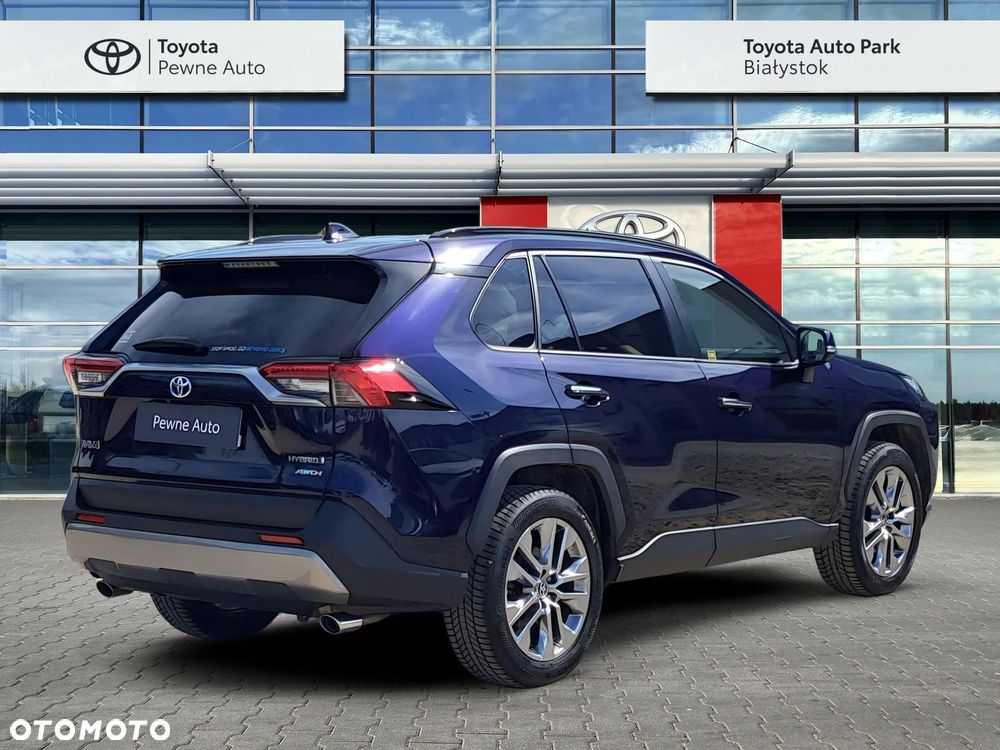 Toyota RAV4 - 5