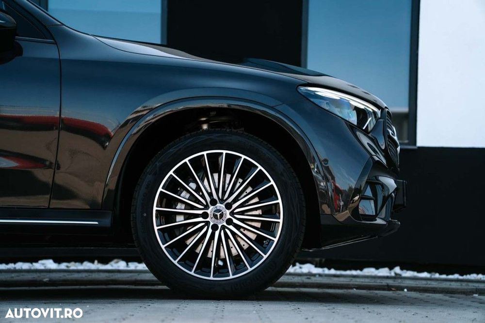 Mercedes-Benz GLC 300 e 4MATIC - 8