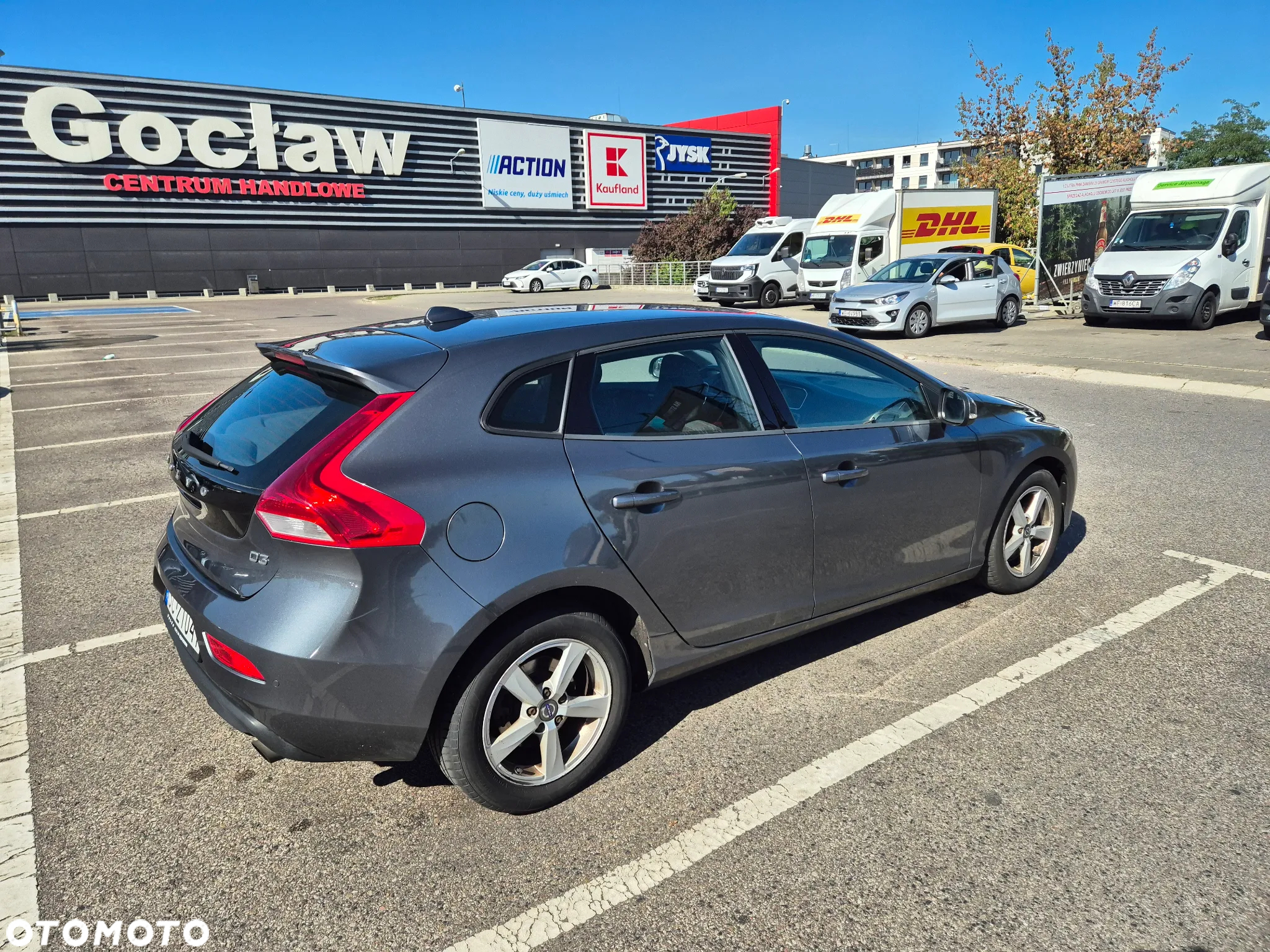 Volvo V40 D3 Momentum - 10