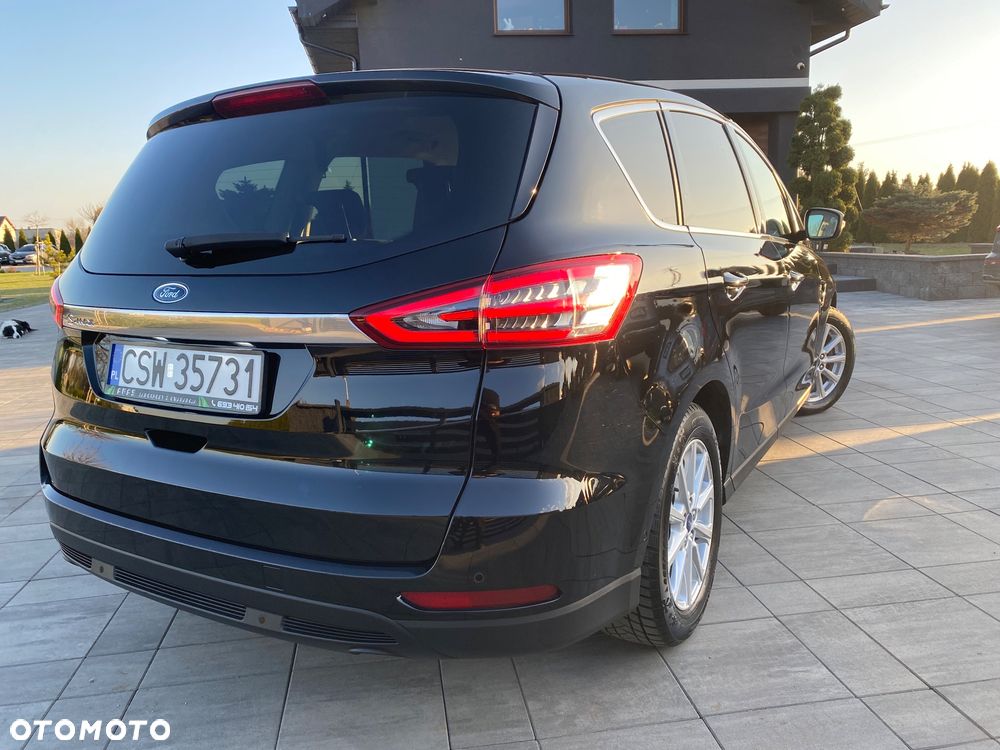 Ford S-Max 2.0 EcoBlue Titanium - 37