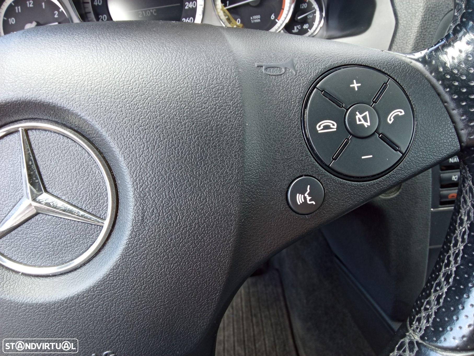 Mercedes-Benz E 250 CDi Avantgarde BlueEfficiency Auto. - 18