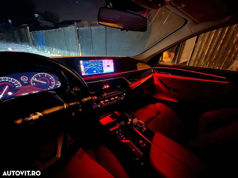 BMW Seria 5 520d AT - 5