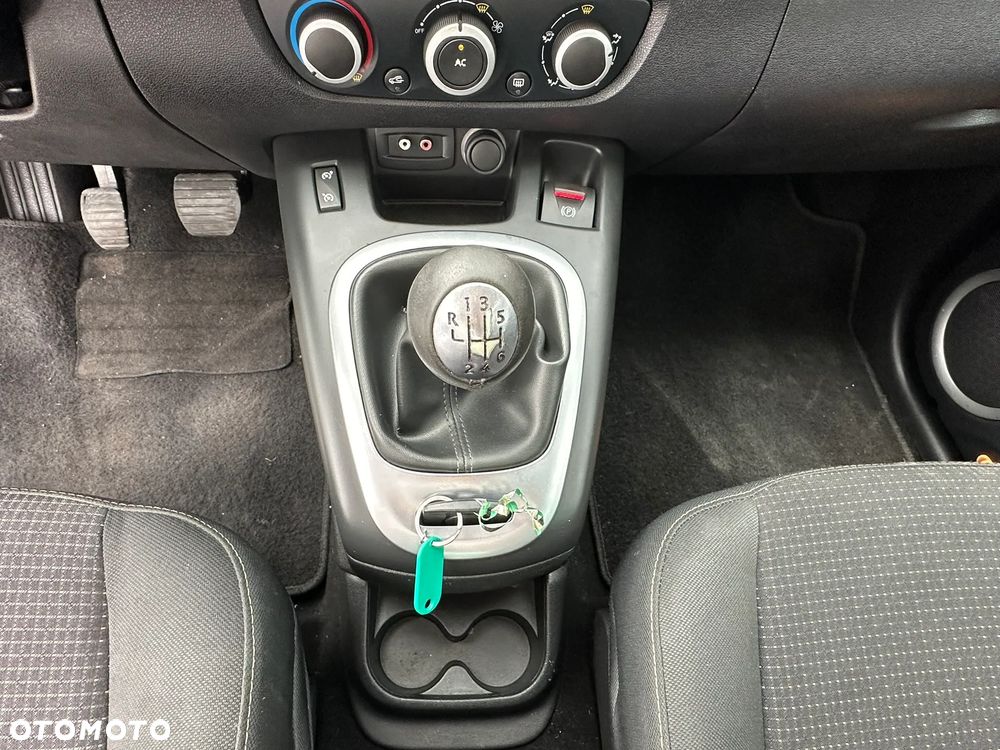 Renault Scenic 1.5 dCi Emotion - 18