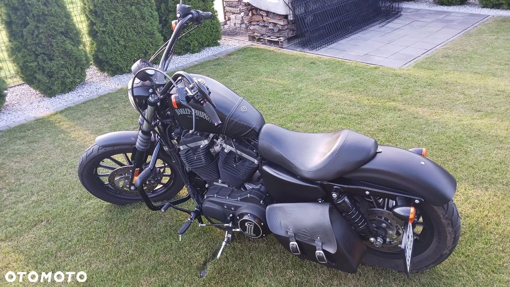 Harley-Davidson Sportster Iron 883 - 32