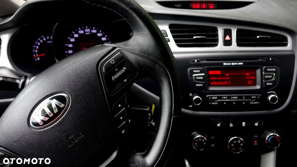 Kia Ceed - 17