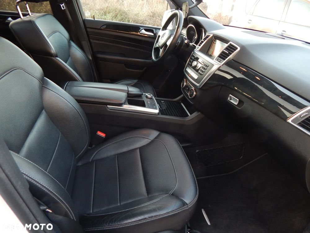 Mercedes-Benz ML 350 BlueTEC 4MATIC 7G-TRONIC - 26