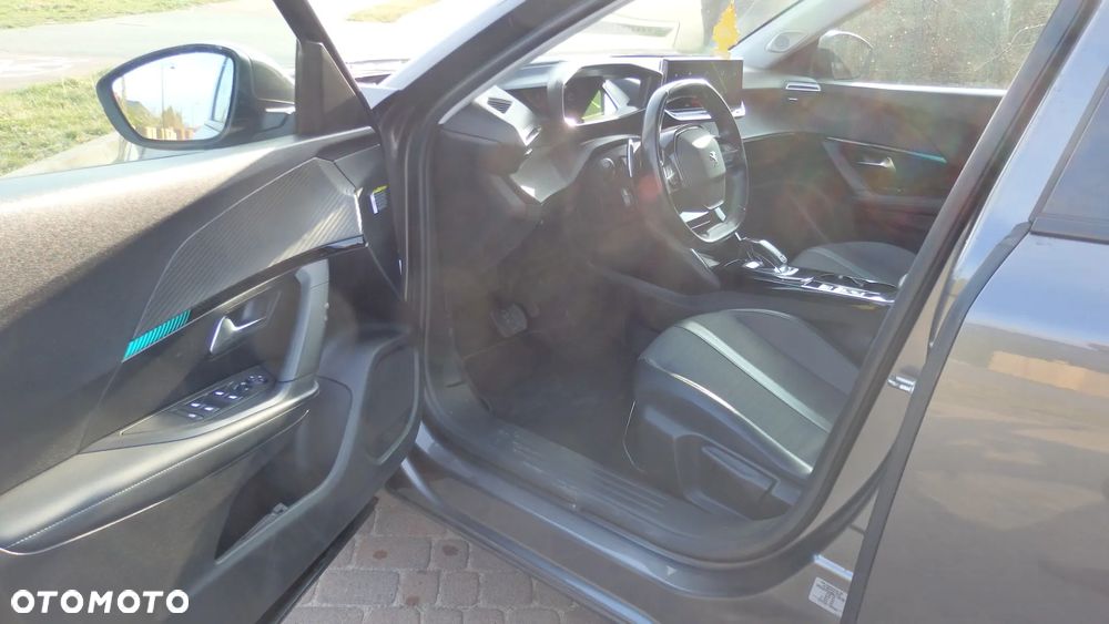 Peugeot 2008 1.5 BlueHDi Allure Pack S&S EAT8 - 10