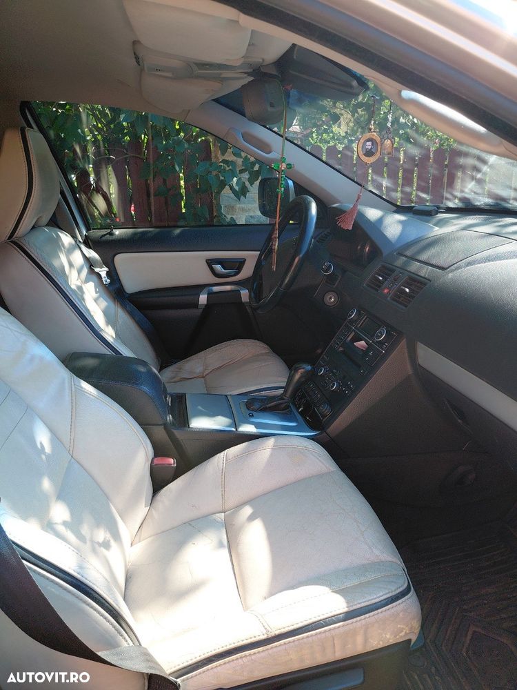 Volvo XC 90 D5 AWD Geartonic RDesign - 3