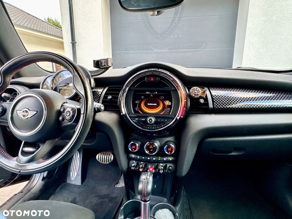 MINI John Cooper Works - 12