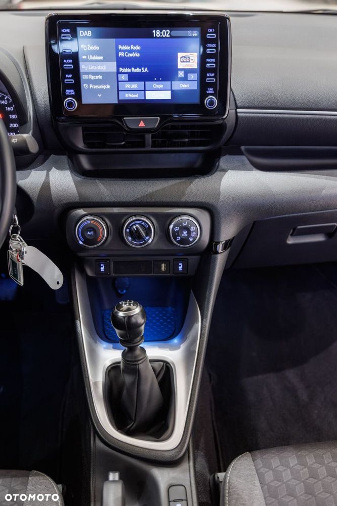 Toyota Yaris - 26