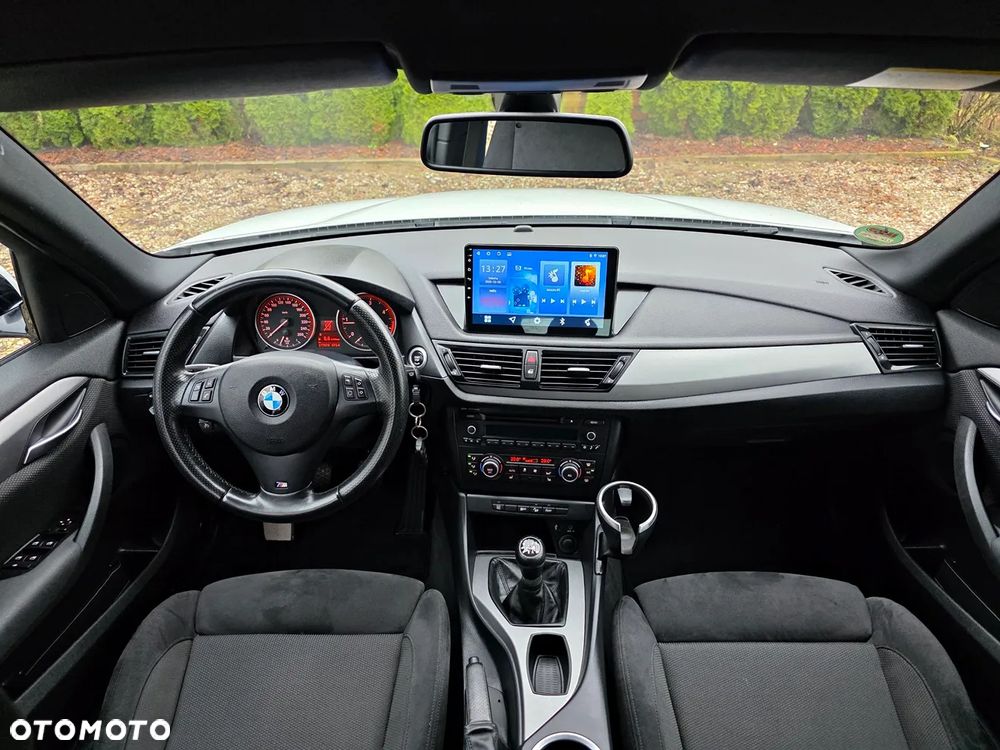 BMW X1 xDrive18d Sport Line - 23