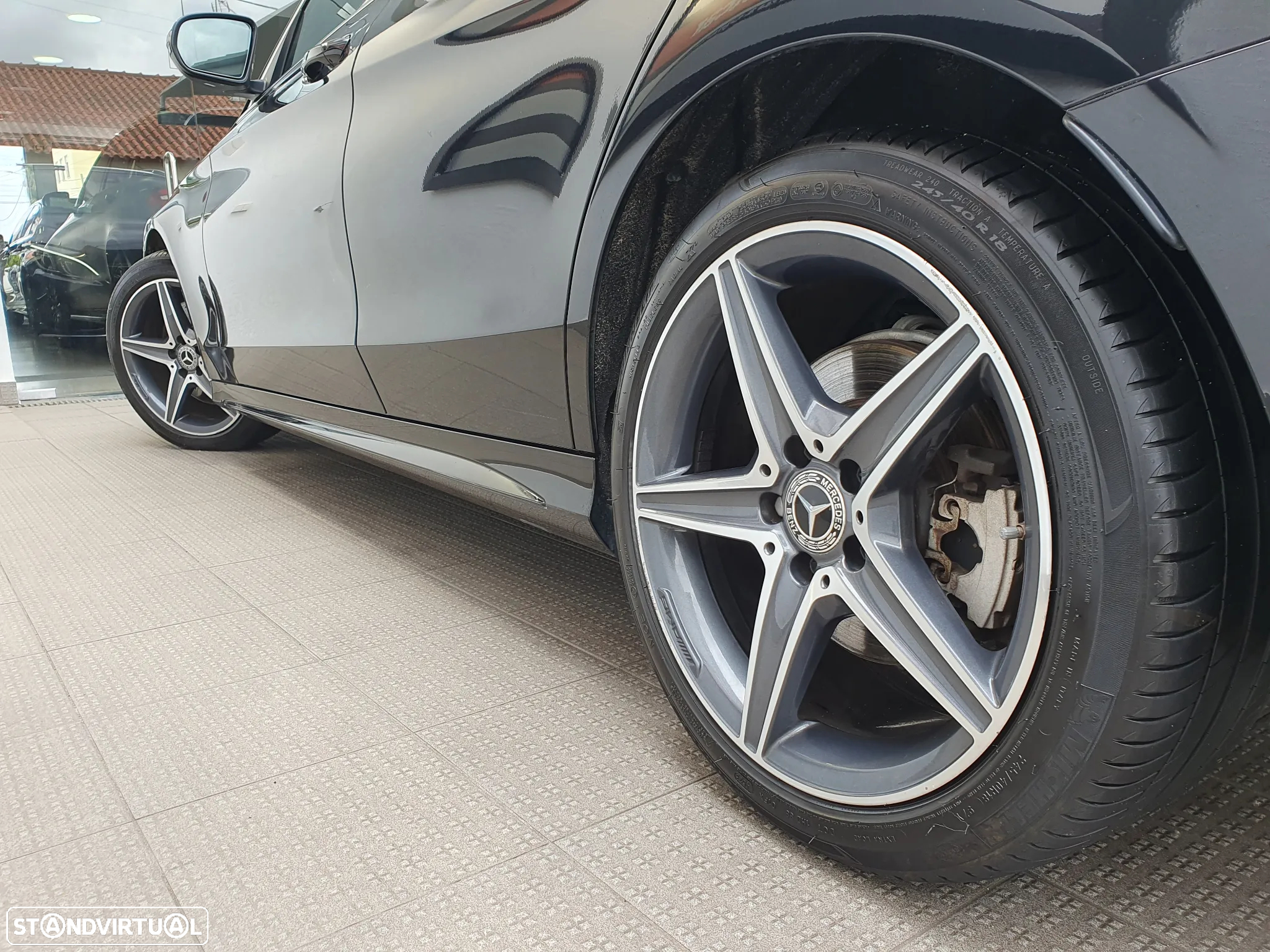 Mercedes-Benz C 300 BlueTEC Hybrid AMG Line - 18